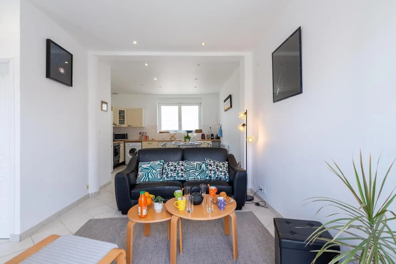 Les Bleuets - Duplex Avec Vue Mer contacts
